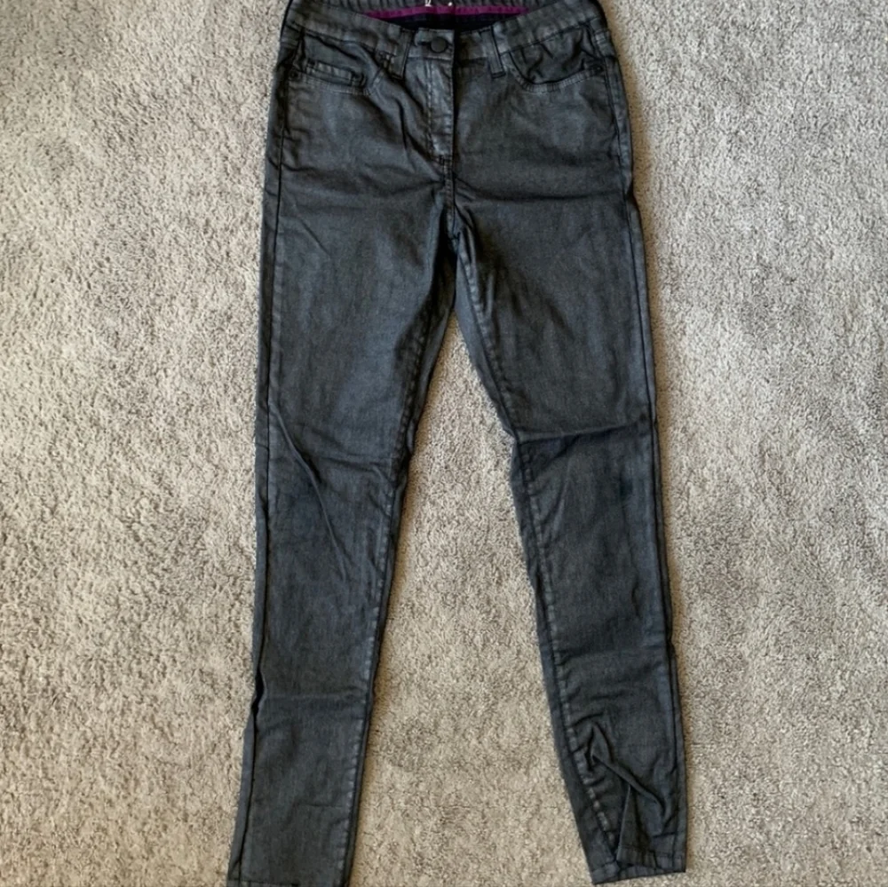💫2 for $40 💫 Boden Metallic Skinny Jeans Women's size 5 Sparkly Black - Picture 5 of 12
